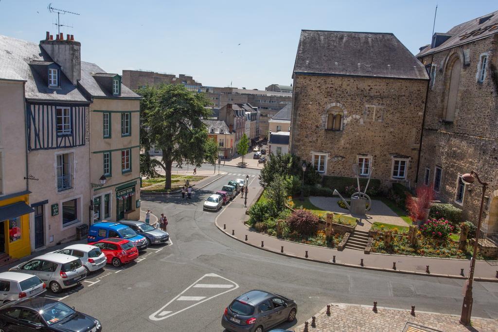 L'Hallai Du Roy Le Mans Exterior foto